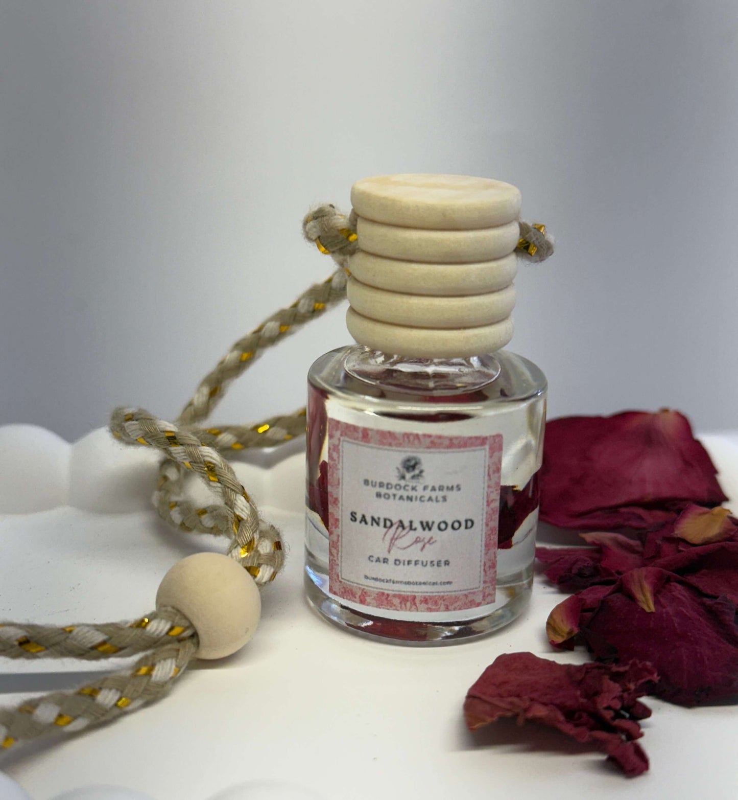 Stylish glass car diffuser with refillable fragrance
