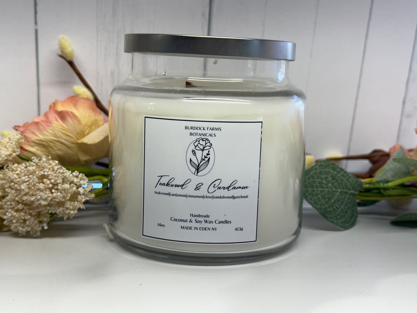 Classic coconut soy wax candle 16 oz